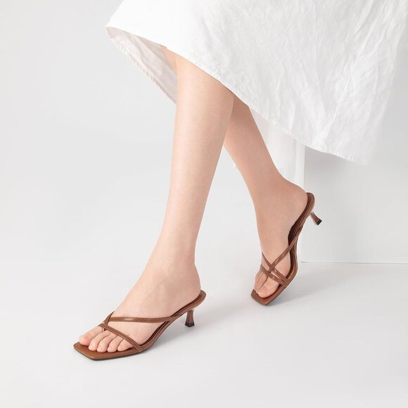 Athlefit Women's Brown Polyurethane Square Open Toe Kitten Heels Thong Sandals - Picture 6 of 6